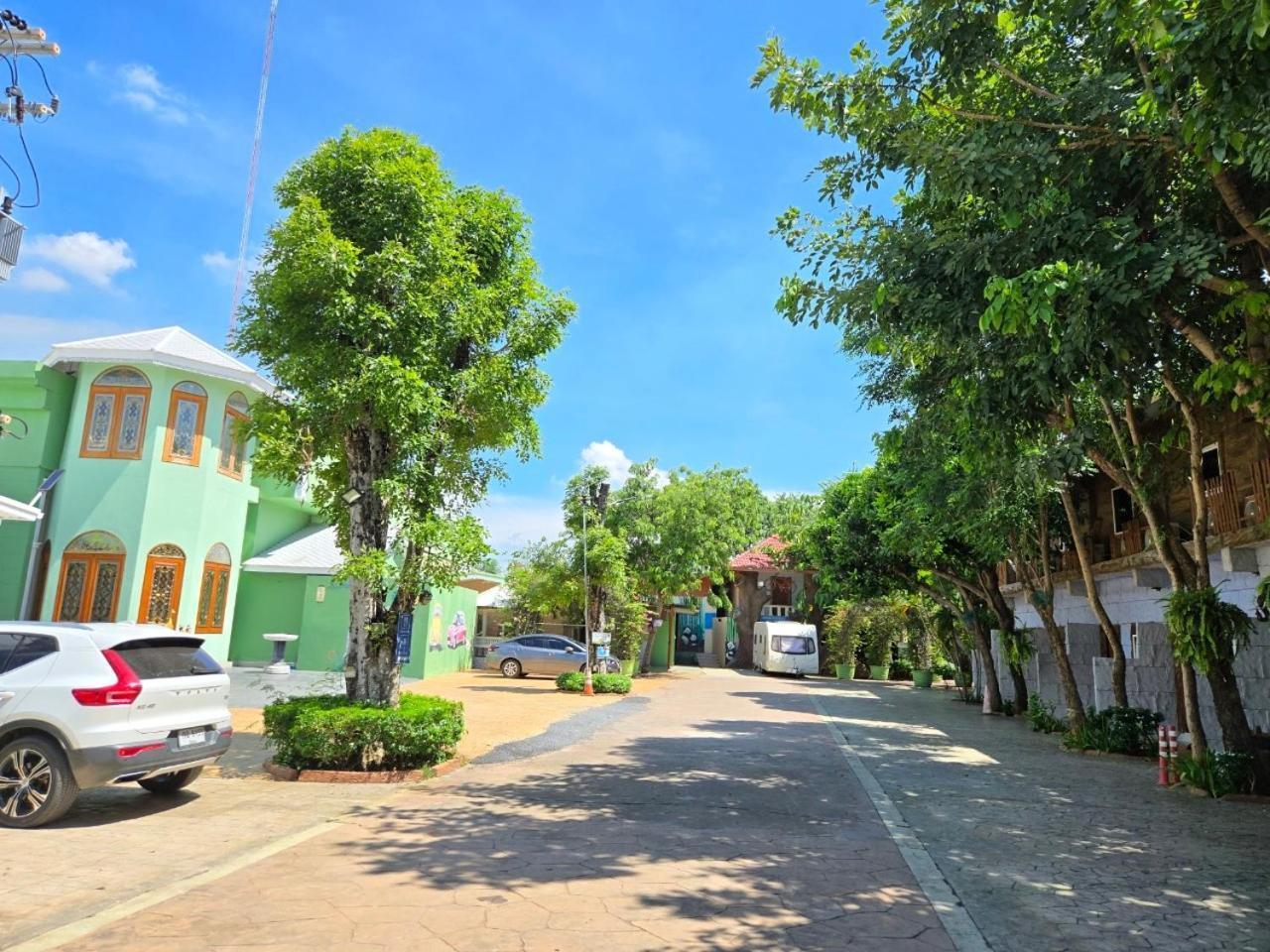Suwanna Riverside Chai Nat Dış mekan fotoğraf